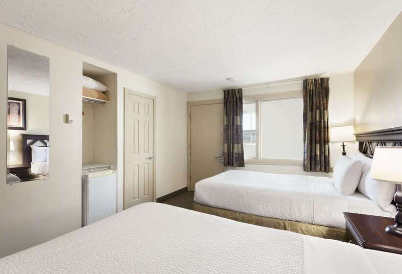 مُتل Days Inn By Wyndham Montreal East