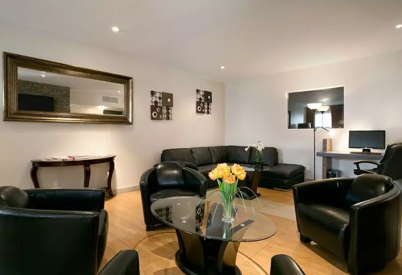 Мотель Days Inn By Wyndham Montreal East