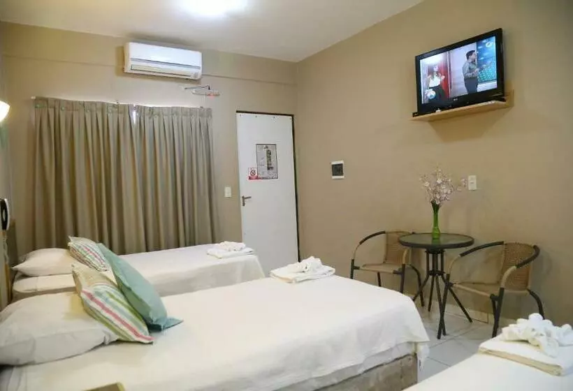 هتل Arthur Palace