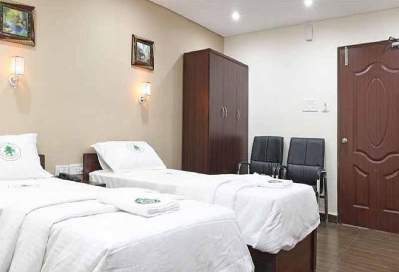 Hotel Avyukt Suites