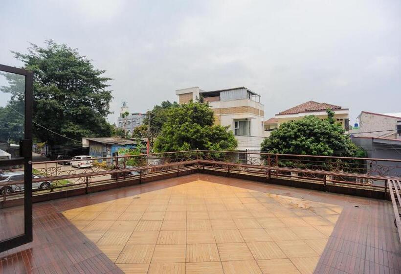 Hotel Reddoorz Near Gor Popki