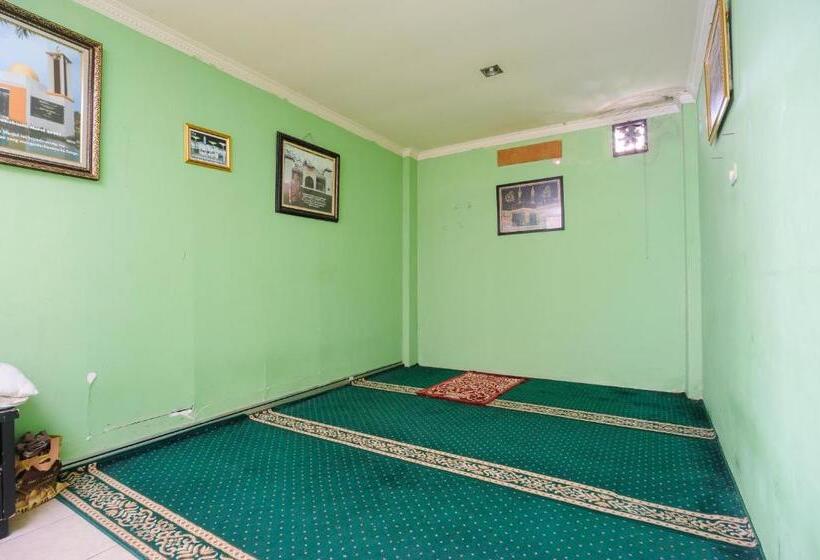 Hotel Reddoorz Near Gor Popki