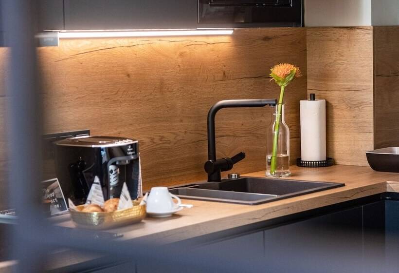 Apart Of Me Klagenfurt