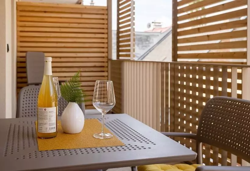 Apart Of Me Klagenfurt