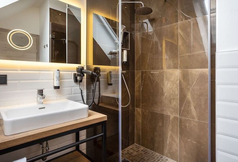 Apart Of Me Klagenfurt