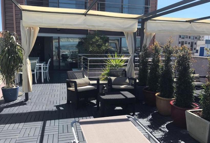 Apartamentos Puerto Basella