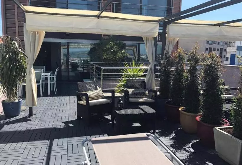 Apartamentos Puerto Basella