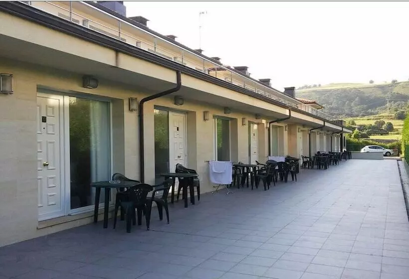 Apartamentos Silken Playa De Toró