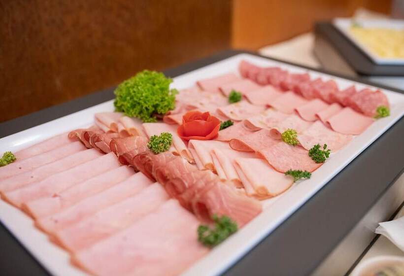 Отель Beethoven