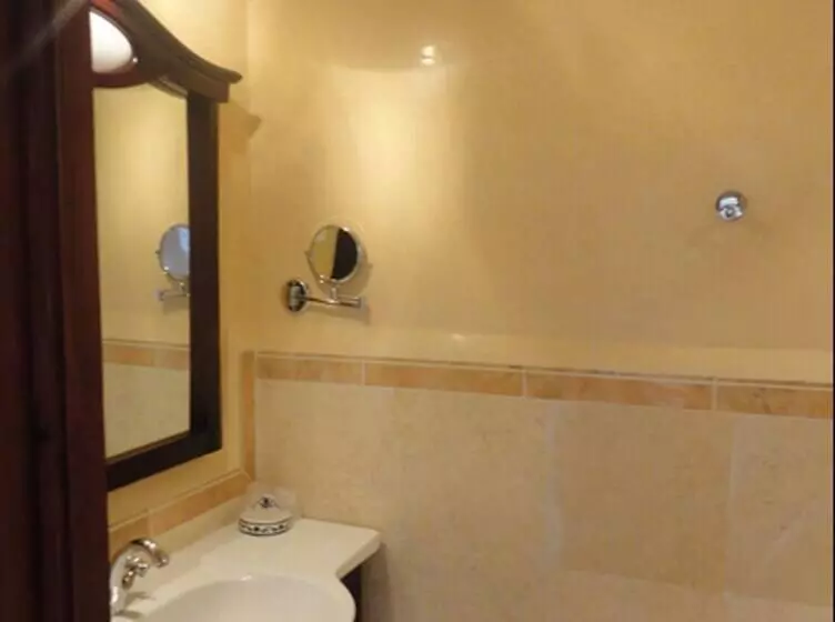 هتل Dar Diaf Bouchaoui