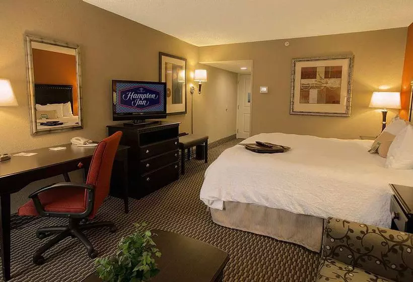 Отель Hampton Inn Asheville - I-26 Biltmore Square