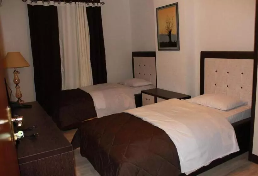 ホテル Livia