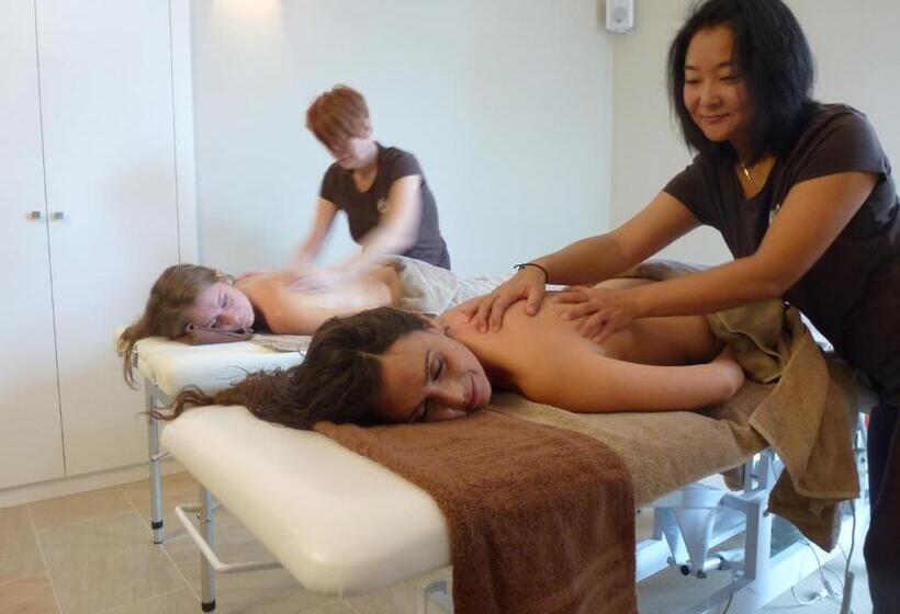 فندق Monnaber Vell