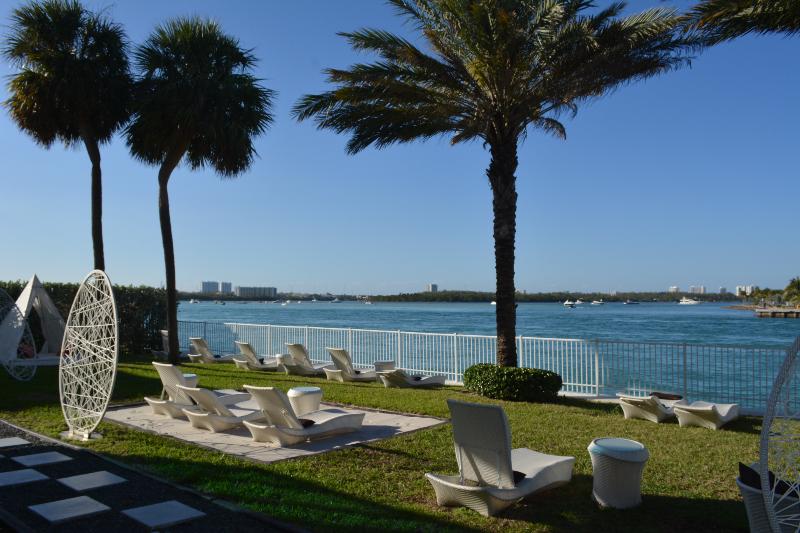 هتل Beach Haus Bal Harbour