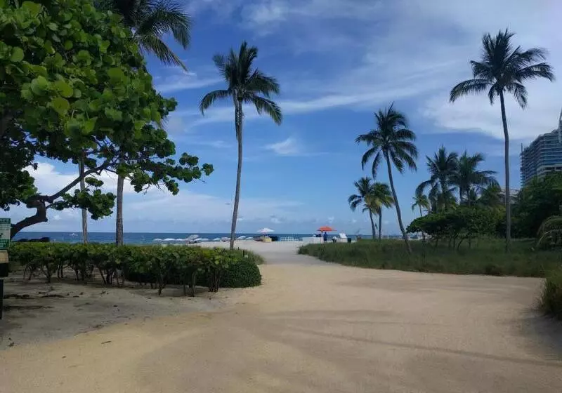 ホテル Beach Haus Bal Harbour