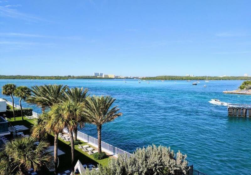 هتل Beach Haus Bal Harbour