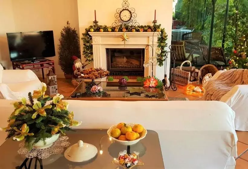 Отель Quinta Do Cabouco