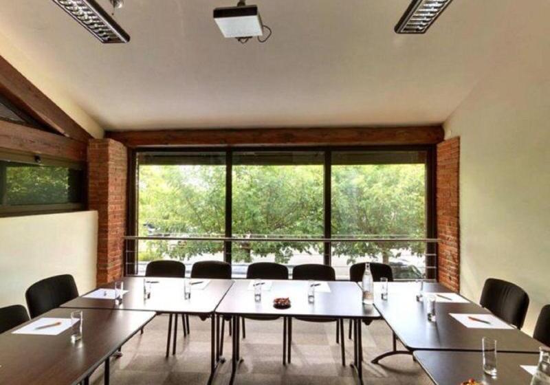 فندق Les Pins Galants