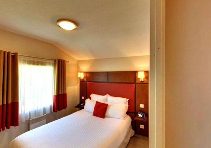 فندق Les Pins Galants