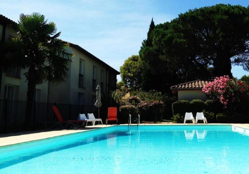 فندق Les Pins Galants