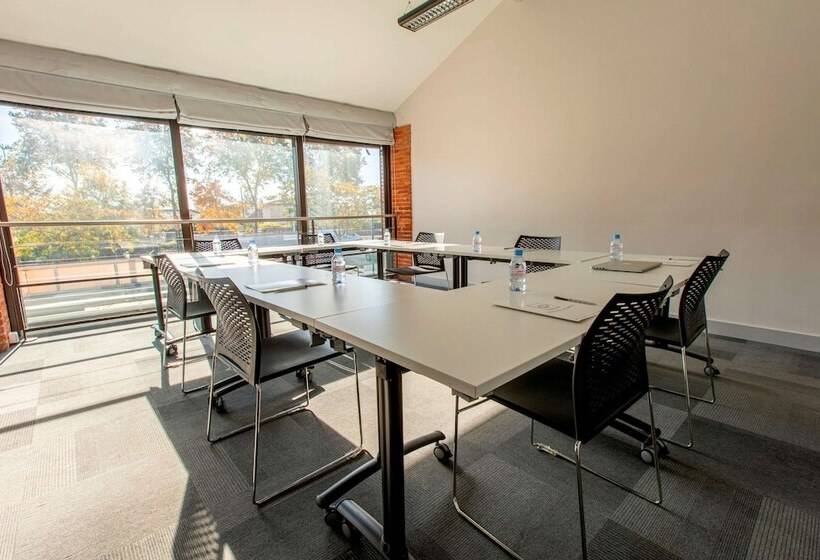 فندق Les Pins Galants