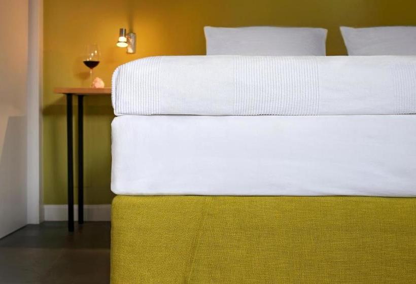 هتل روستایی Rural Casa De La Marquesa