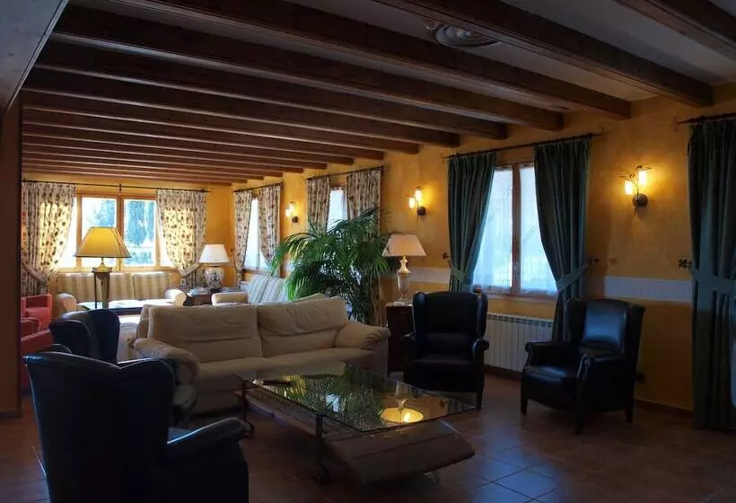 Сельский отель Turmo