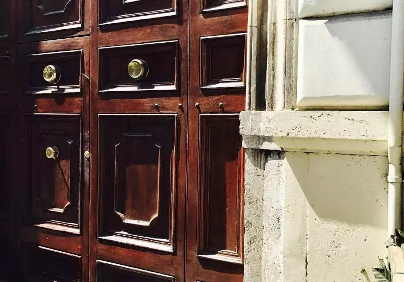 هتل San Daniele Bundi House