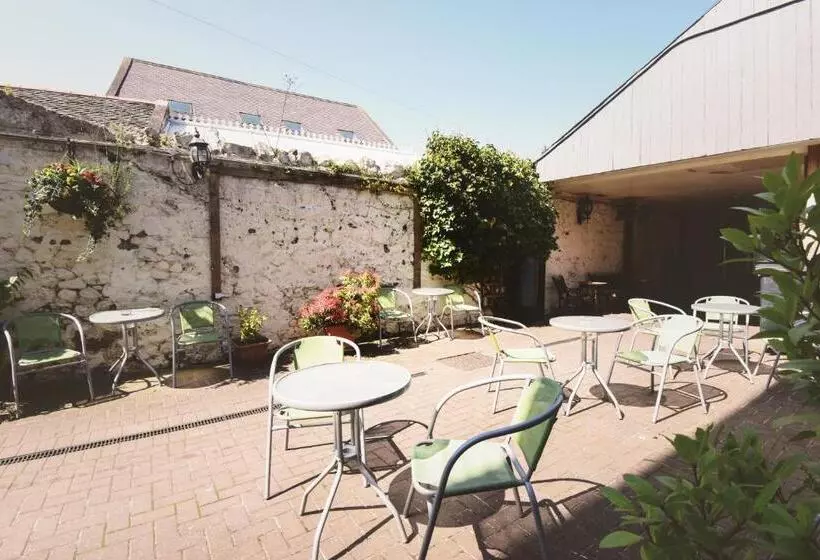 Отель The Black Bull Inn