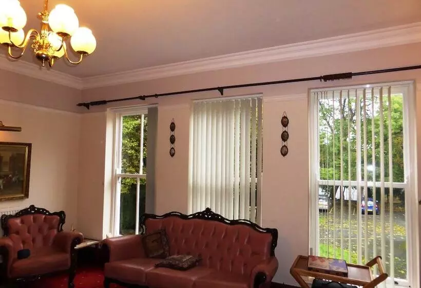 فندق The Old Vicarage