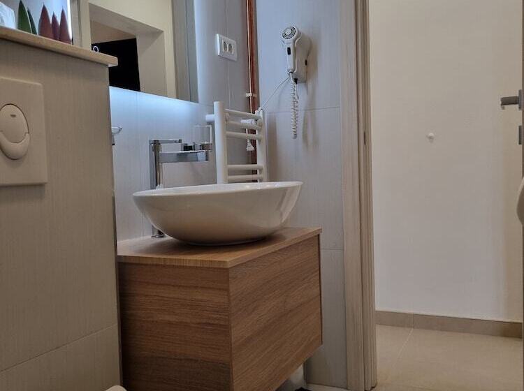 هتل Villa Daniela