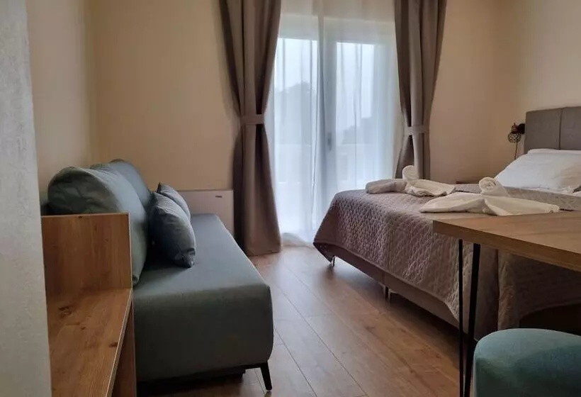 هتل Villa Daniela