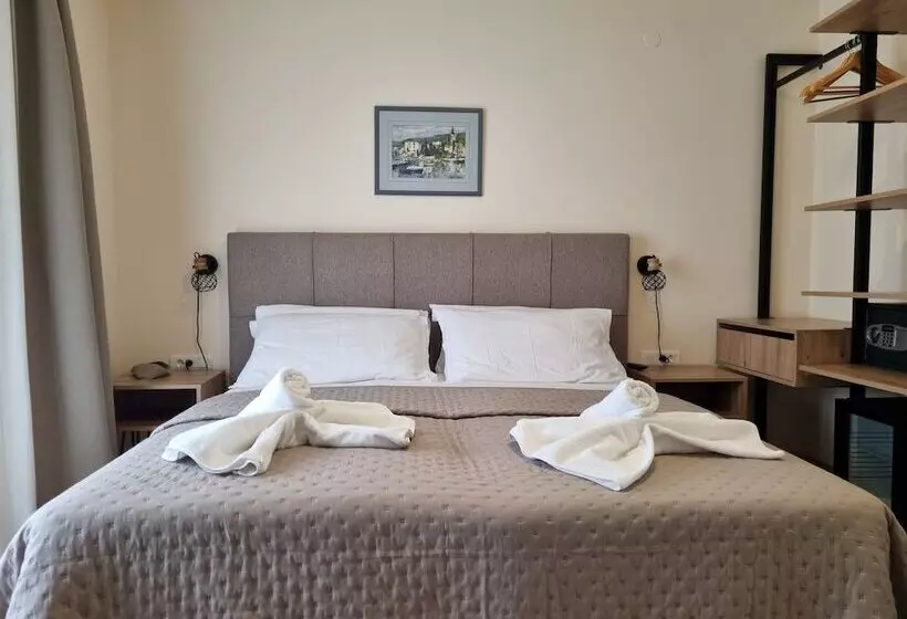 هتل Villa Daniela