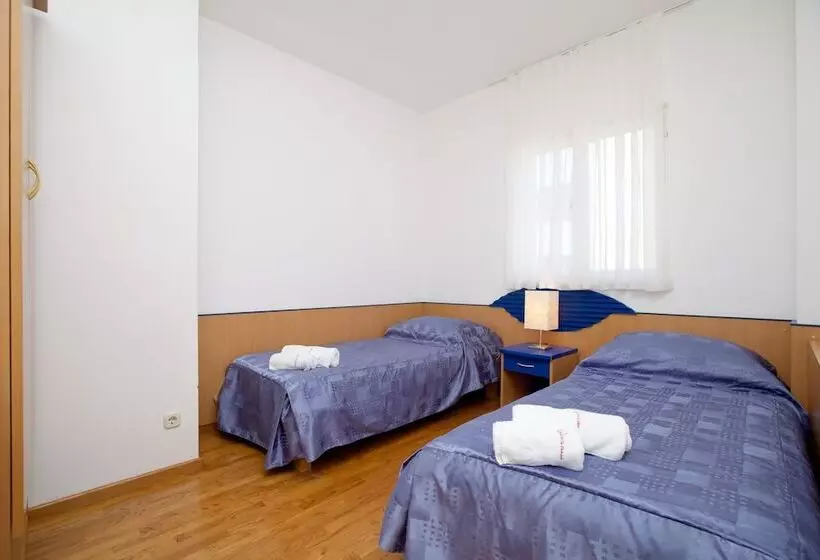 هتل Villa Daniela