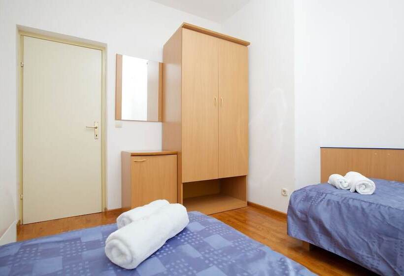 هتل Villa Daniela