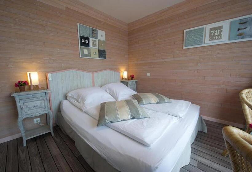 فندق Villa Trémail   La Plage Au Pied De Votre Chambre