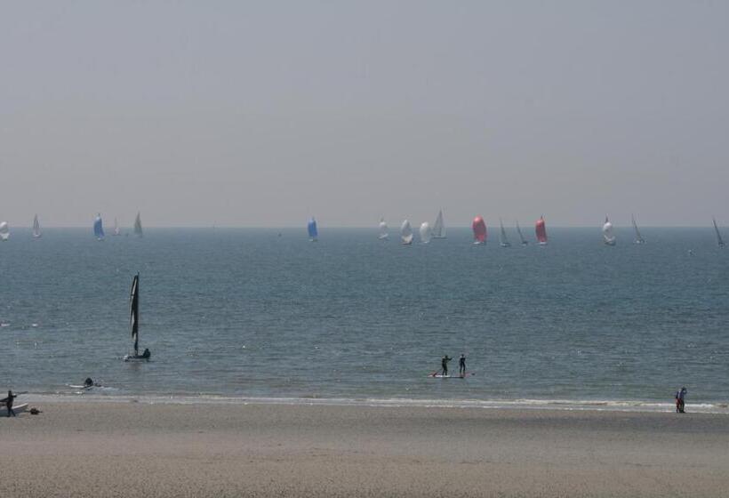 فندق Villa Trémail   La Plage Au Pied De Votre Chambre