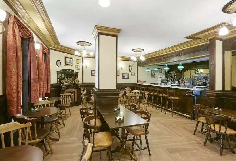 Portaventura Hotel Gold River