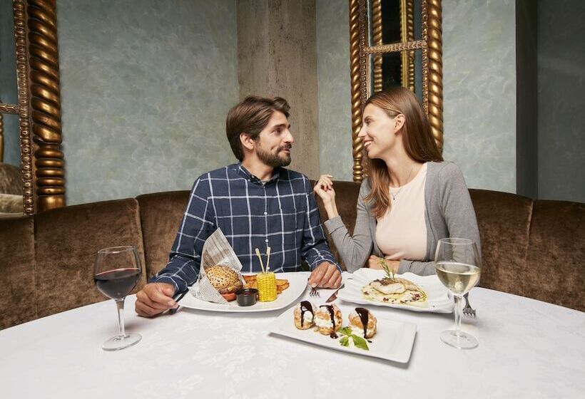 Portaventura Hotel Gold River