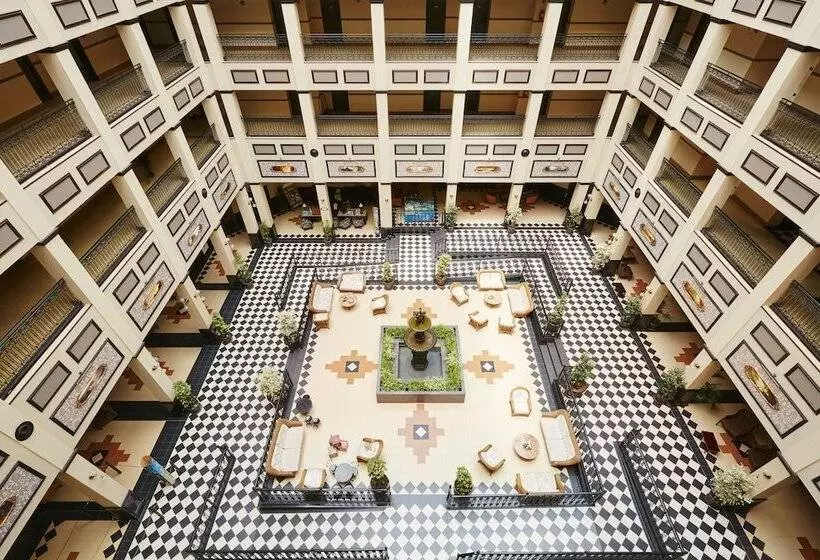 Portaventura Hotel Gold River