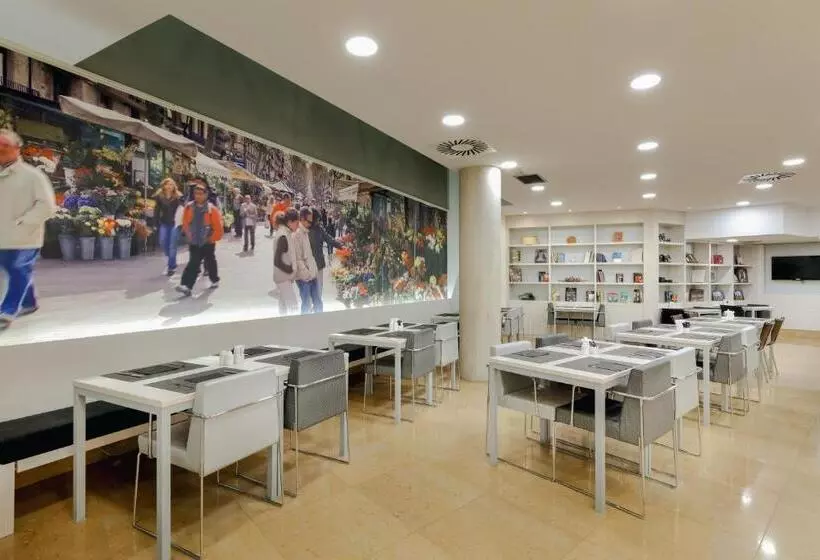 Отель Catalonia La Boquería