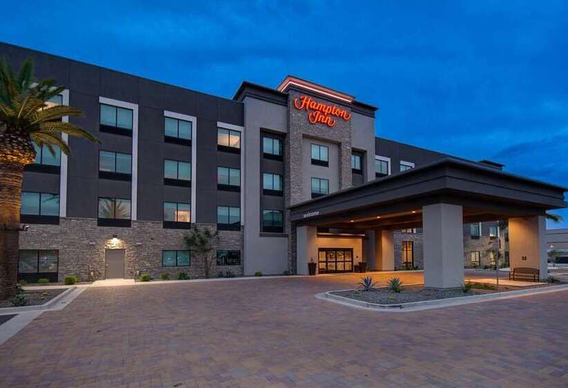 هتل Hampton Inn Queen Creek