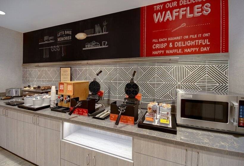 هتل Hampton Inn Queen Creek