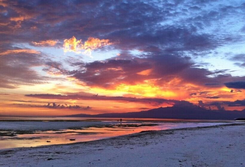 Отель Jj S Backpackers Village