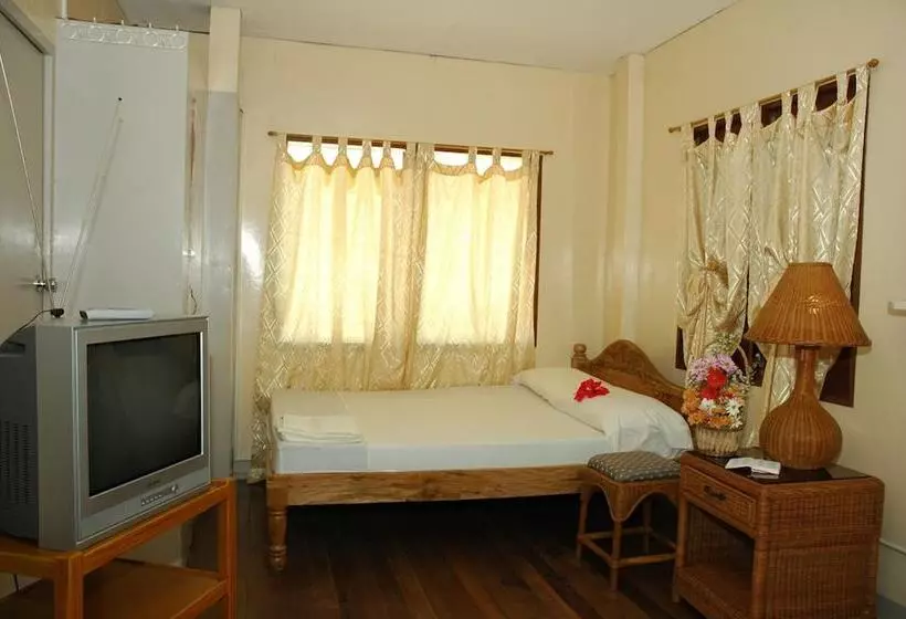 هتل Masamayor's Beach House And Resort