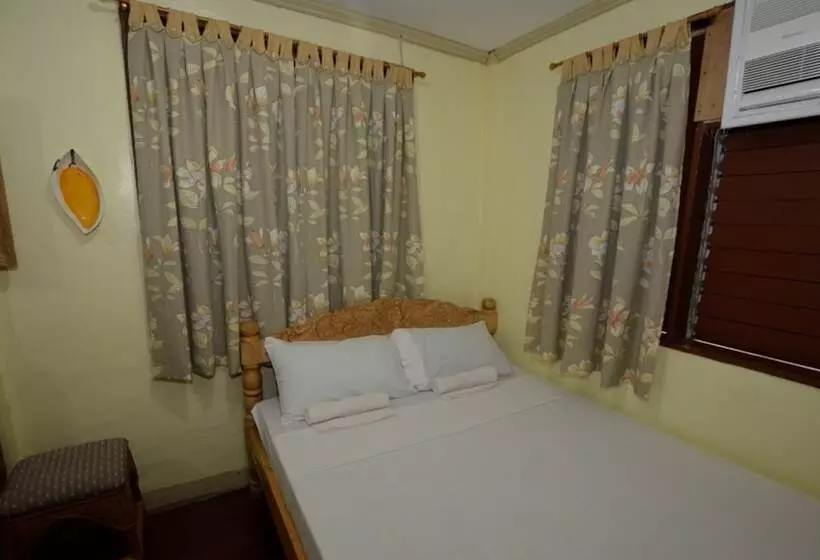 هتل Masamayor's Beach House And Resort