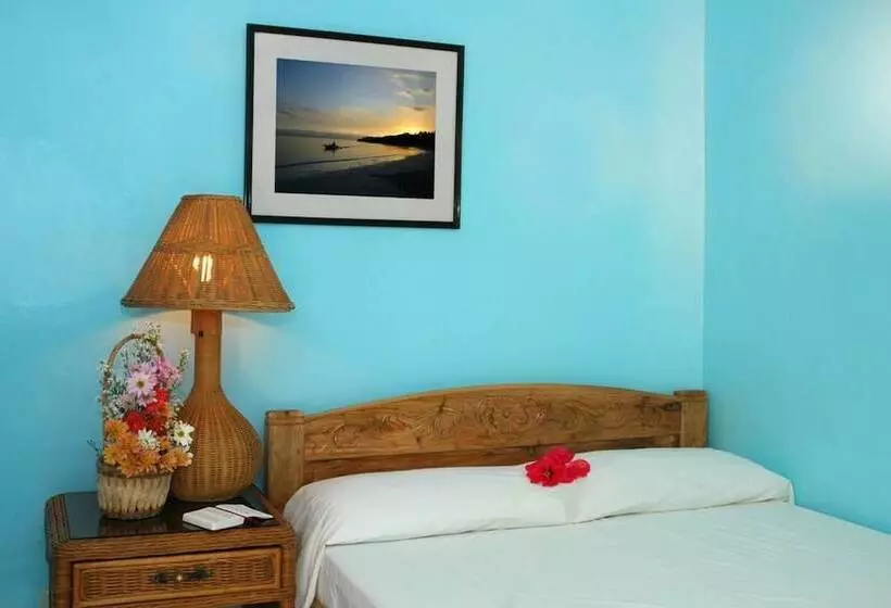 هتل Masamayor's Beach House And Resort