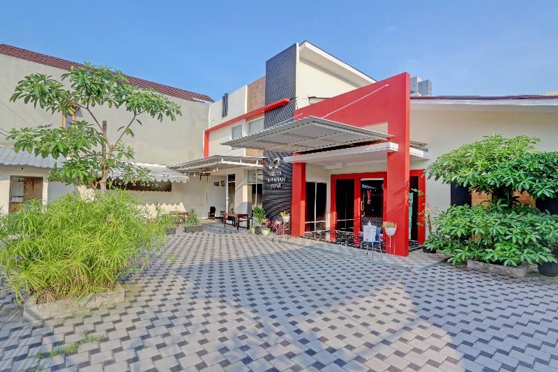 Szálloda Capital O 90410 Griya Amanah Jajar Syariah