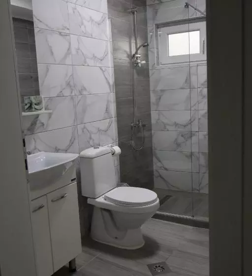 پانسیون Ajkoski Apartments Pestani