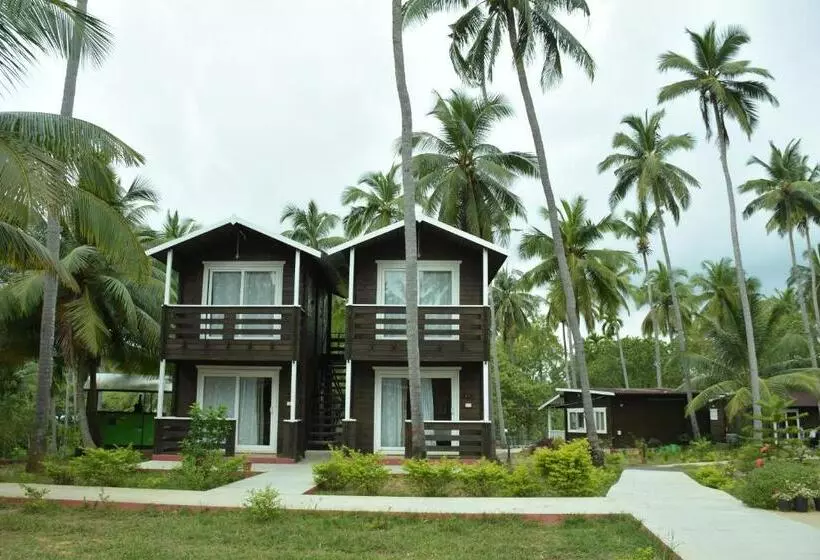Adhvasaha Beach Spa Resort